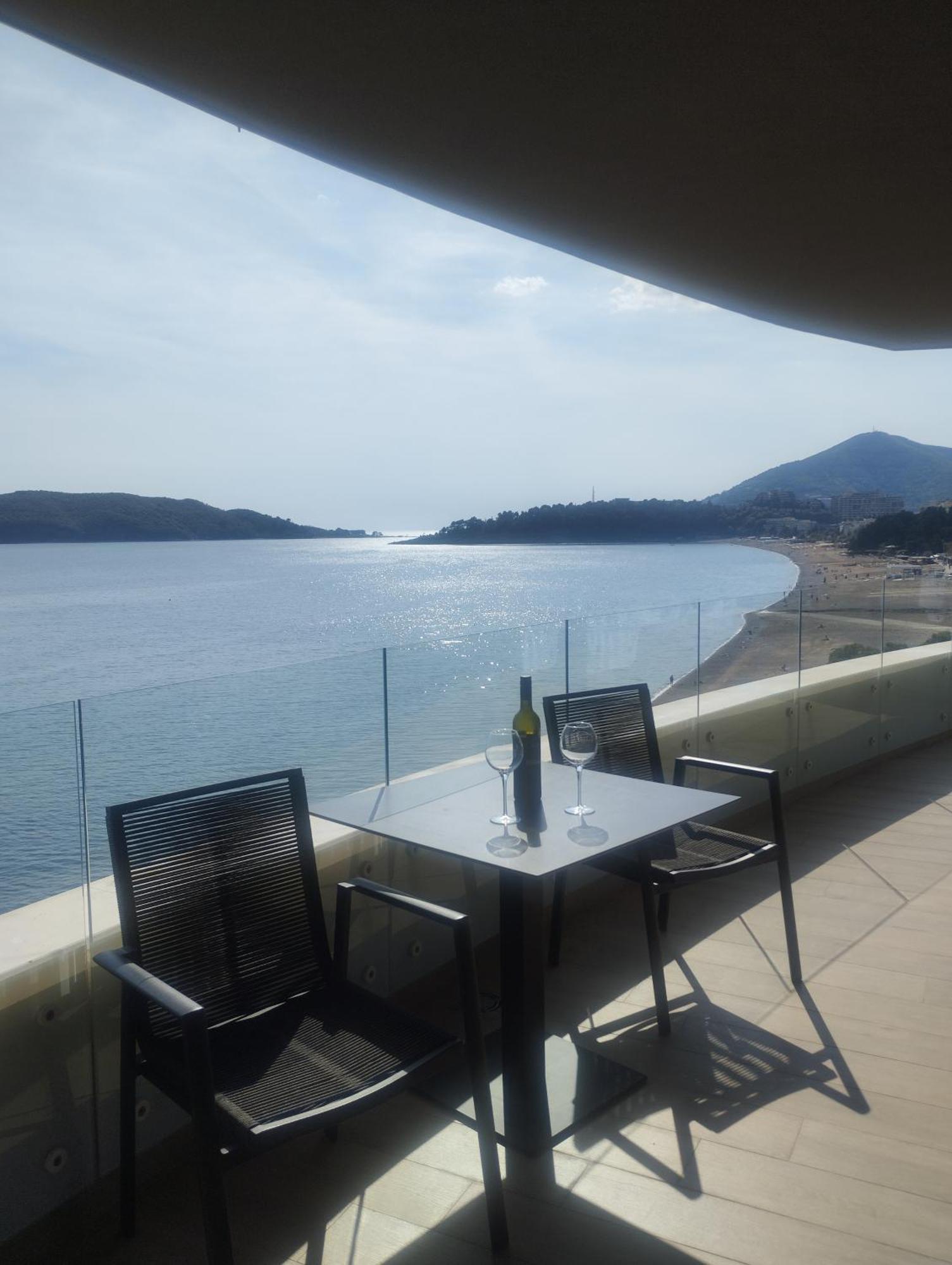 Beachfront Luxury Apartment Budva Quarto foto